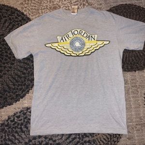 Classic Air Jordan Tee Size Large